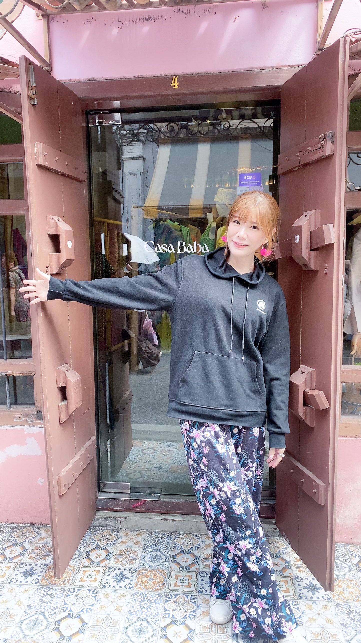 Aon Jasmine ロゴフーディー
