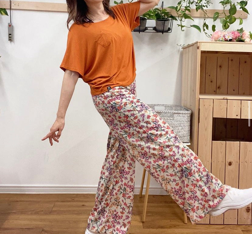 ワイドパンツ