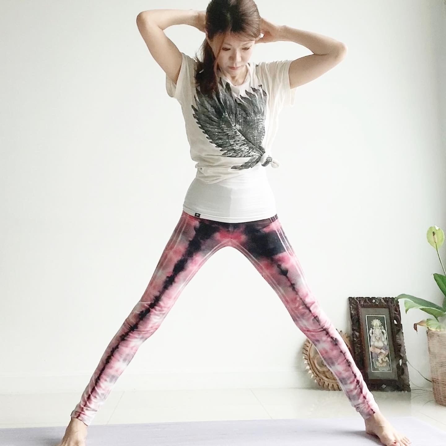 [Most popular] Tie-dyed white line soft leggings