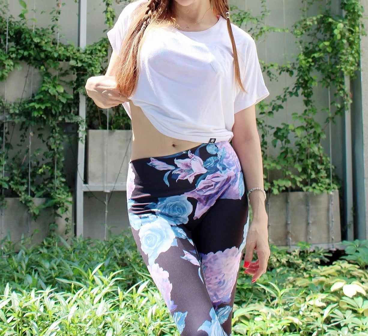 Compression fit leggings and bra top in hydrangea print