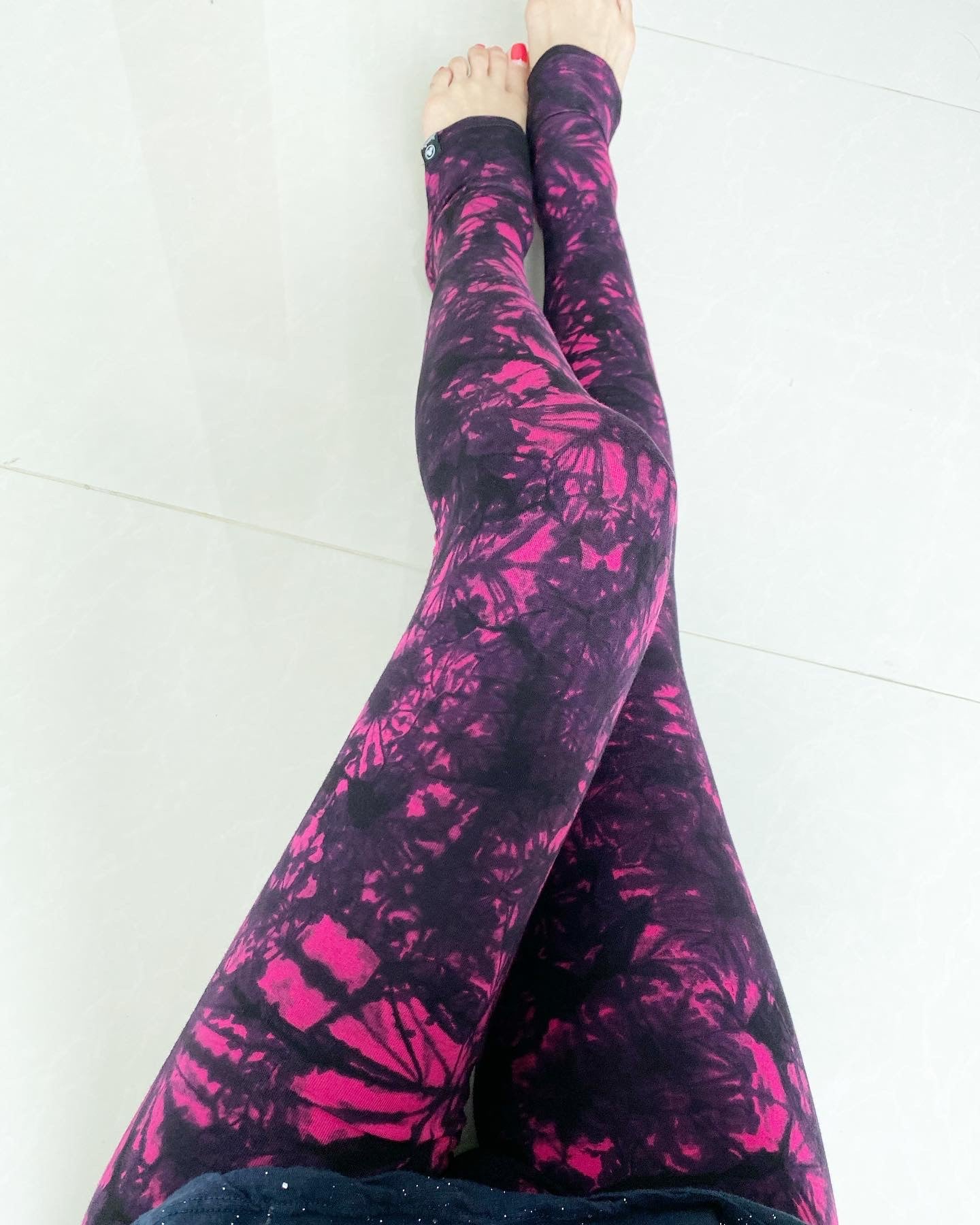 Pink hand-dyed soft leggings